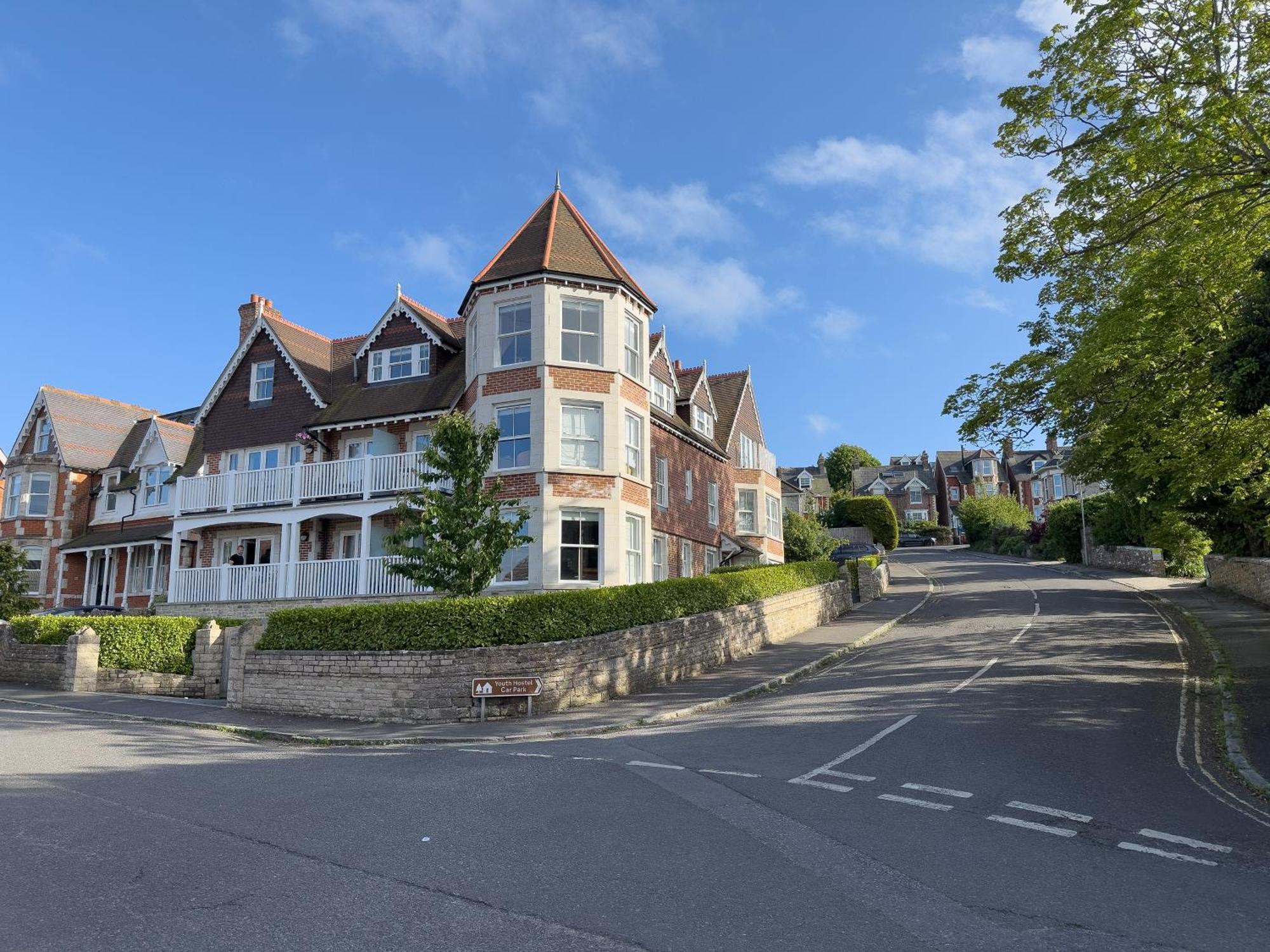The Lookout, - Flat 7 Apartment *