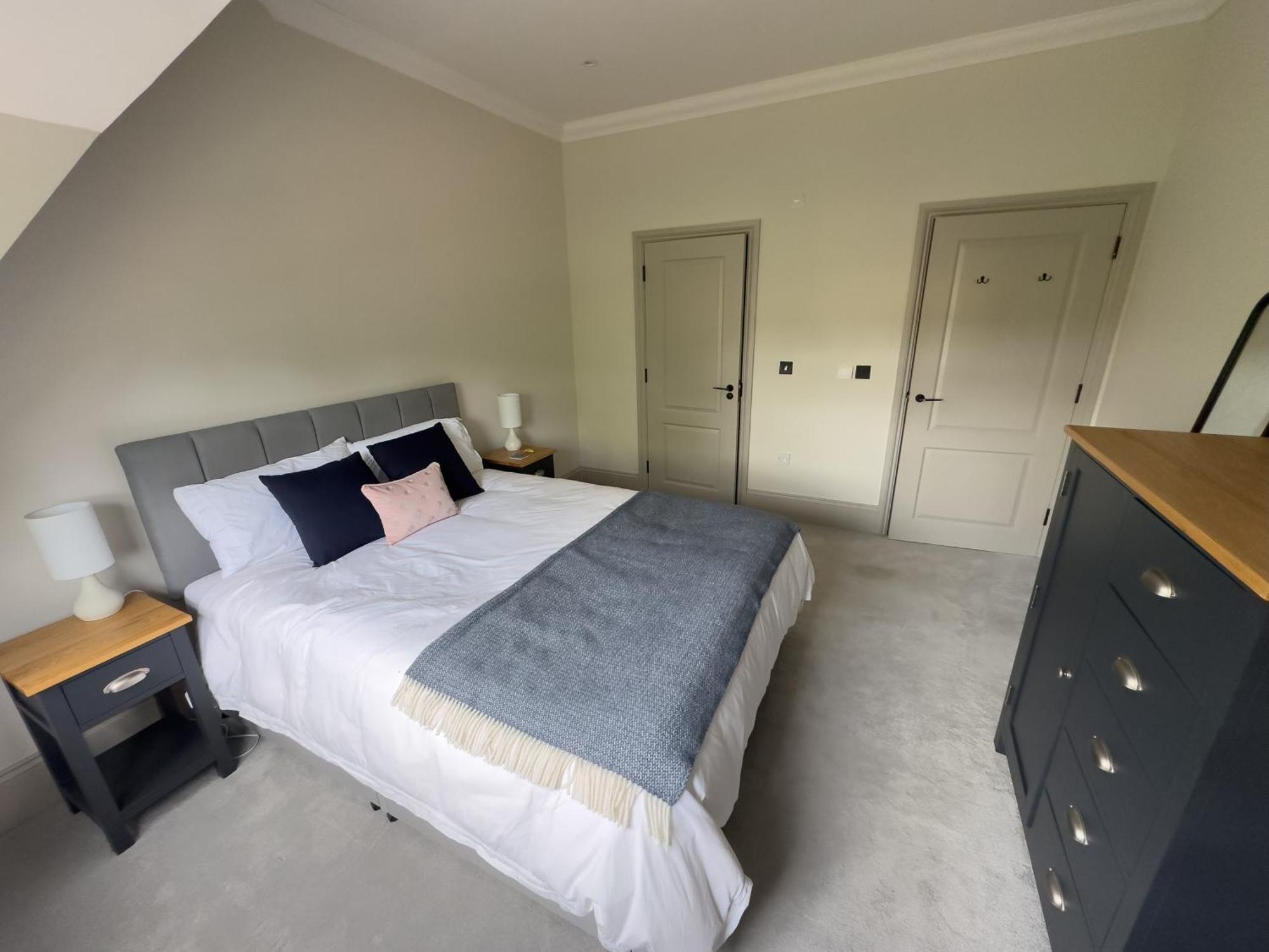The Lookout, - Flat 7